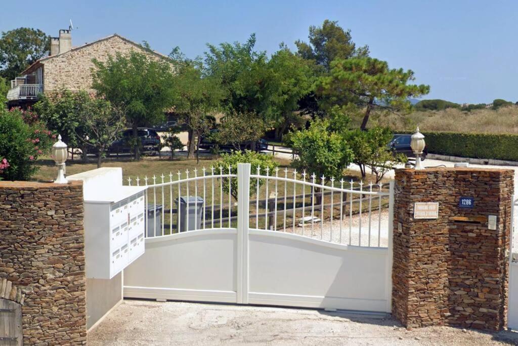 Grand Studio & Terrasse Privee Hyères Exteriér fotografie